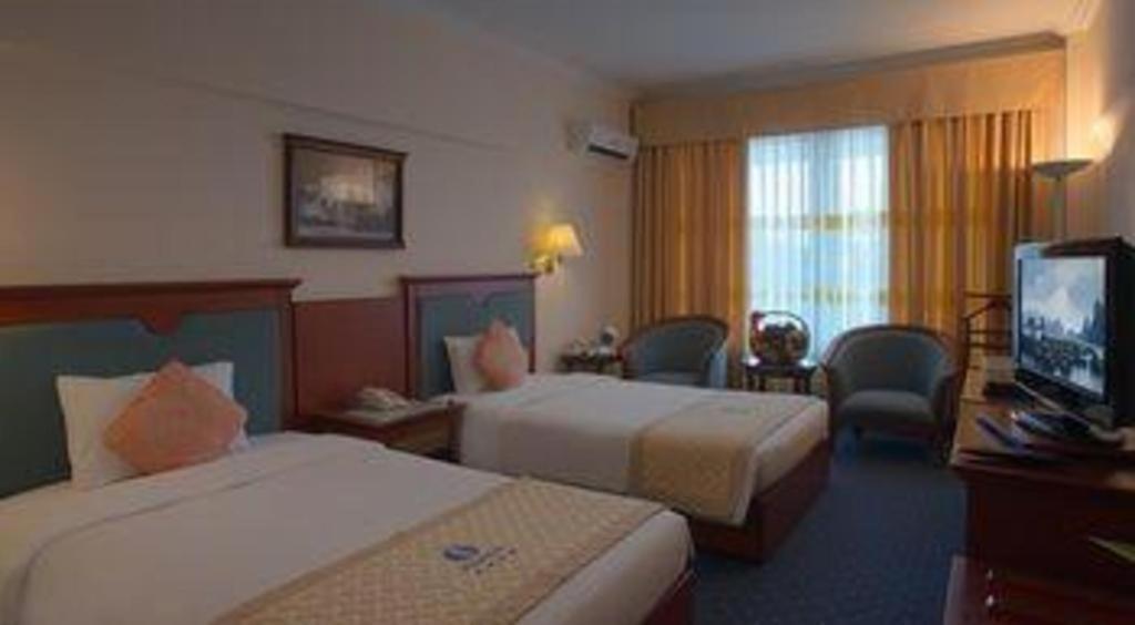 Huu Nghi Hotel Hai Phong Exterior photo