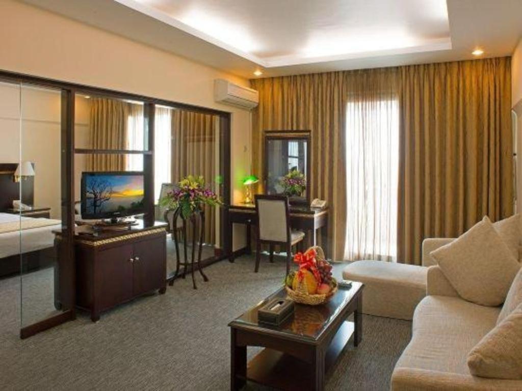 Huu Nghi Hotel Hai Phong Exterior photo