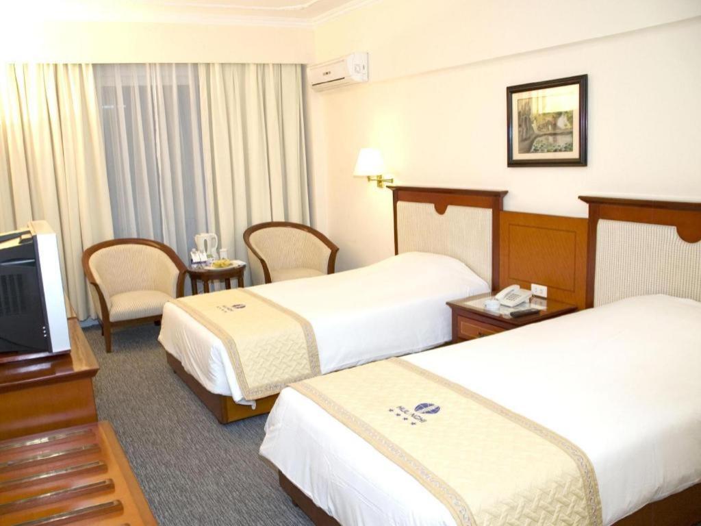 Huu Nghi Hotel Hai Phong Exterior photo