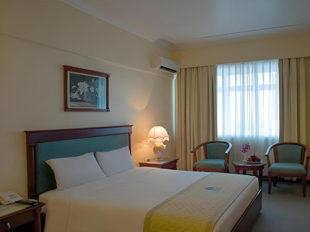Huu Nghi Hotel Hai Phong Exterior photo