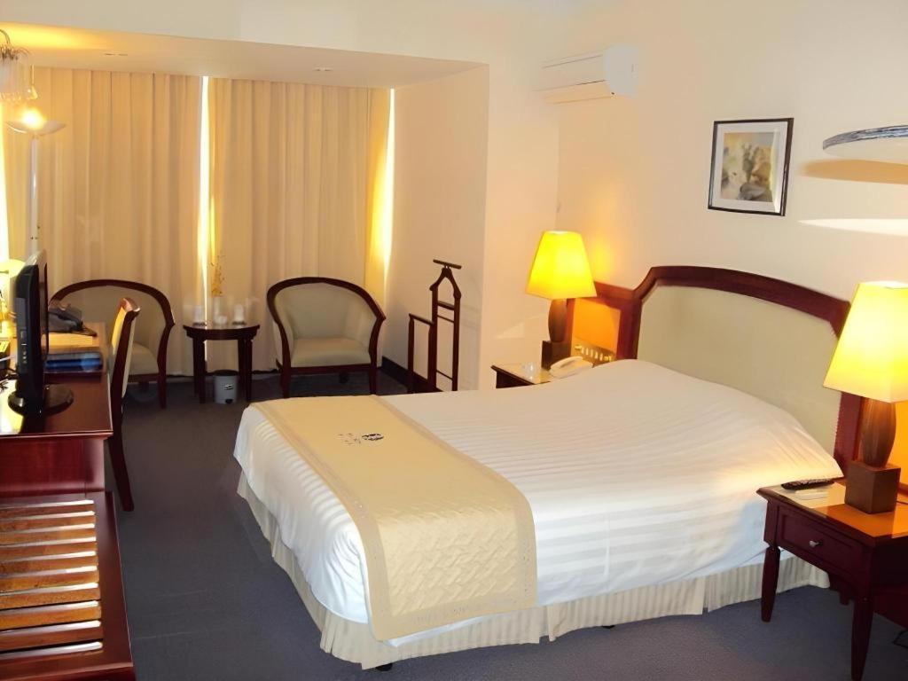 Huu Nghi Hotel Hai Phong Exterior photo